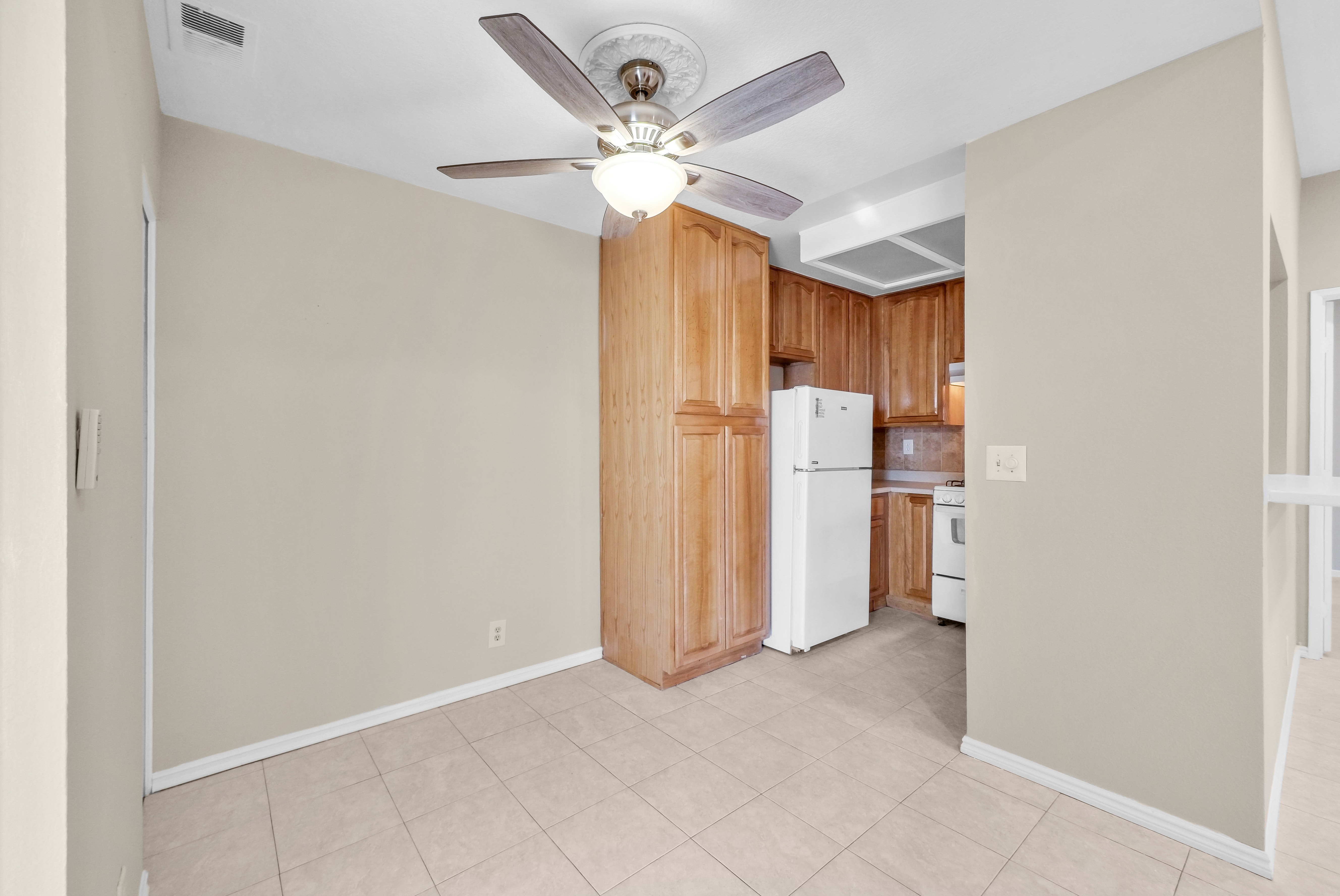 Empty dining room before staging